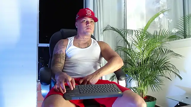 Boyhot 00 online show from 01/15/26, 02:38