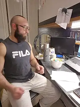 Snapshot of BeppeRagnar chatting on 01/14/26, 05:29 BeppeRagnar online show from 01/14/26, 05:29