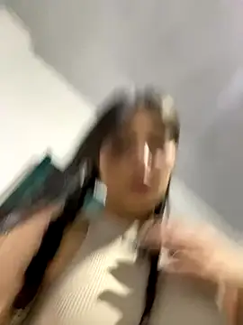   Lorelain   online show from 11/10/25, 10:09