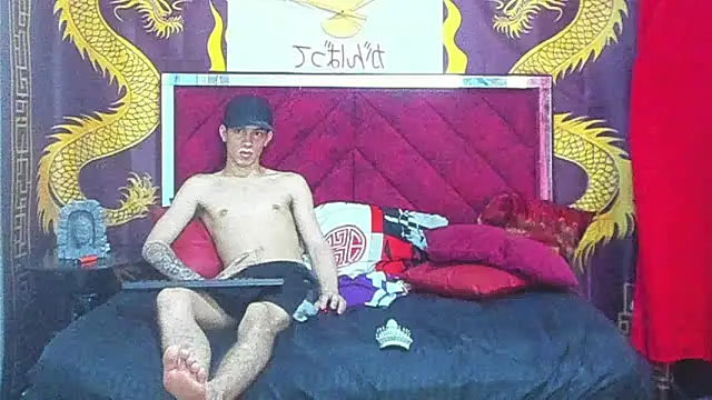 Pride couple online show from 02/03/26, 06:40