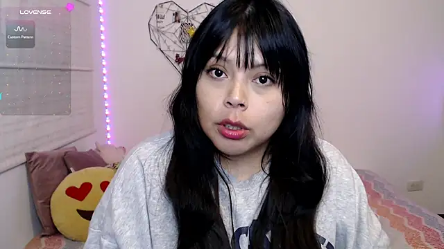 EllieMoonX online show from 06/06/26, 11:53