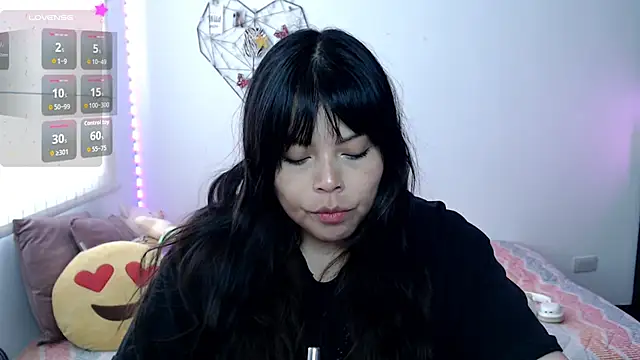 EllieMoonX online show from 07/16/26, 10:16