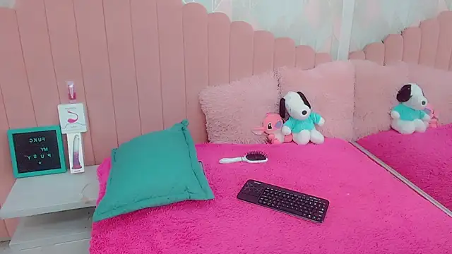 Snapshot of party_girl_skiny chatting on 03/15/26, 03:34 party girl skiny online show from 03/15/26, 03:34