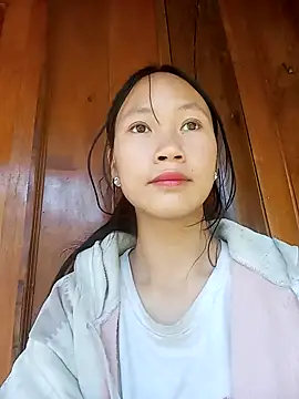 minachao- online show from 11/28/25, 02:25