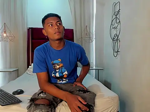 Snapshot of MorenitoDigno chatting on 10/29/25, 07:15 MorenitoDigno online show from 10/29/25, 07:15