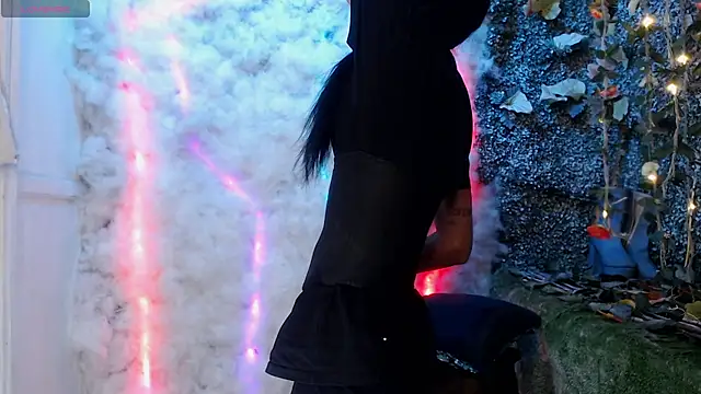 ZAMMIRA online show from 04/17/26, 12:30