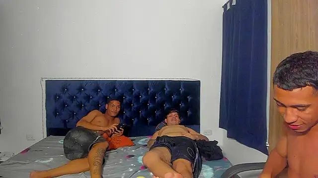 isaac master77 online show from 11/14/25, 03:49