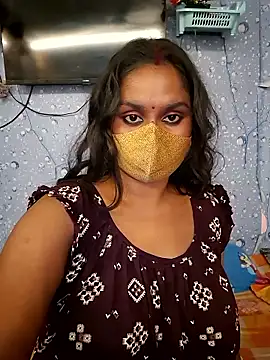 Sweet-Maddlina online show from 01/11/26, 06:51