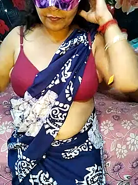 modhu82 online show from 11/22/25, 06:40