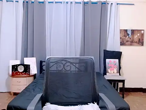 Alicia Morei online show from 10/16/25, 08:48