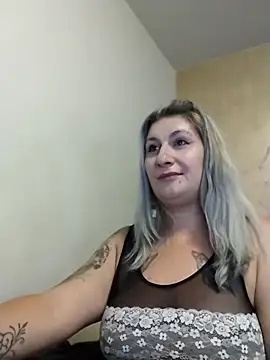 LilithGreenn online show from 10/12/25, 05:28