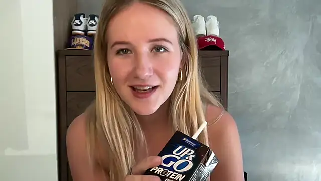 itssosierra online show from 02/19/26, 11:34