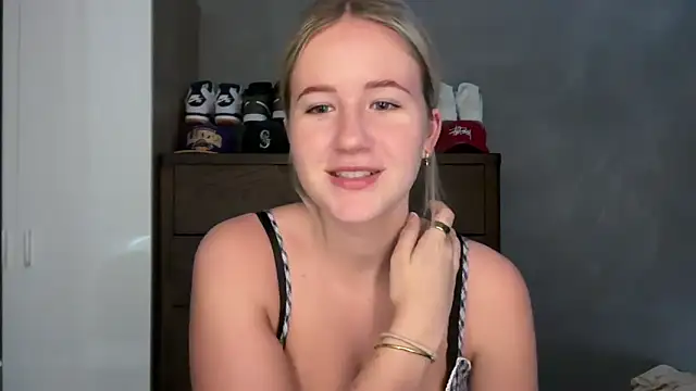 itssosierra online show from 05/19/26, 12:38