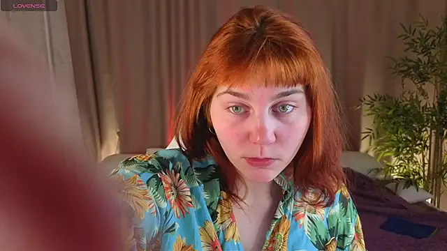 Rene Shine online show from 02/05/26, 04:22