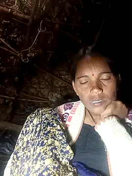 Cutsedi3 online show from 10/21/25, 11:05