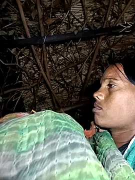 Cutsedi3 online show from 11/19/25, 11:05