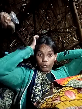 Cutsedi3 online show from 11/25/25, 09:26