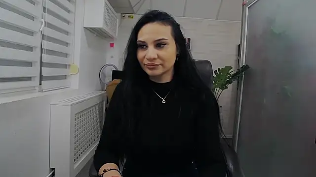 YaraXCox online show from 03/01/26, 04:03