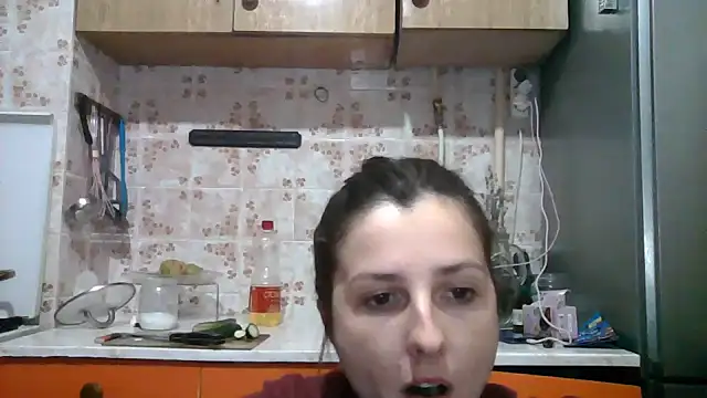 Snapshot of Jeyrinna chatting on 02/08/26, 08:45 Jeyrinna online show from 02/08/26, 08:45