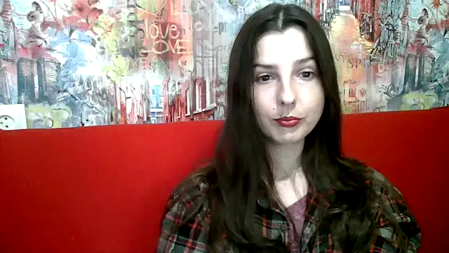 Snapshot of Jeyrinna chatting on 07/11/26, 01:14 Jeyrinna online show from 07/11/26, 01:14