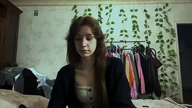 WildPeachh online show from 11/25/25, 09:15