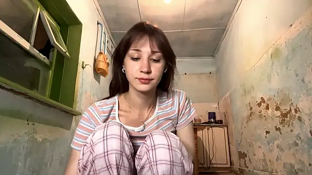 WildPeachh online show from 04/24/26, 07:33