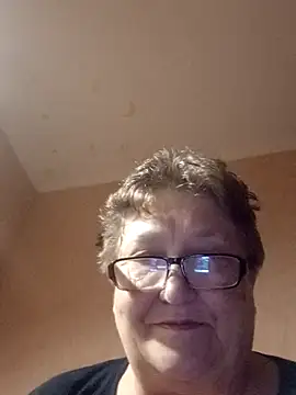 Katherine735 online show from 11/21/25, 11:14