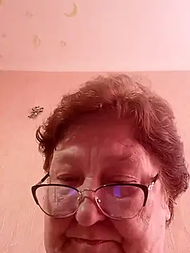 Snapshot of Katherine735 chatting on 07/15/26, 05:56 Katherine735 online show from 07/15/26, 05:56