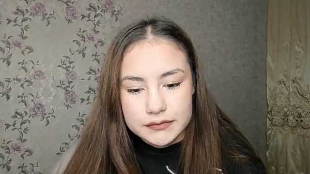 Snapshot of rinadream chatting on 10/18/25, 09:37 rinadream online show from 10/18/25, 09:37