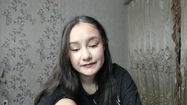 Snapshot of rinadream chatting on 12/14/25, 06:12 rinadream online show from 12/14/25, 06:12