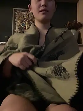 zhenzhen666 online show from 10/11/25, 04:27