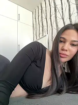 Sweet Lana69 online show from 04/23/26, 10:25