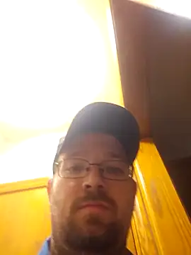 dakotafail92 online show from 10/15/25, 10:37