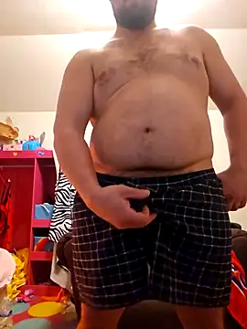 dakotafail92 online show from 10/31/25, 09:21