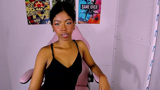 Snapshot of Dakota_evans18 chatting on 11/07/25, 02:33 Dakota evans18 online show from 11/07/25, 02:33