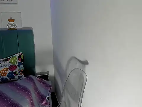 Snapshot of Dakota_evans18 chatting on 11/10/25, 01:37 Dakota evans18 online show from 11/10/25, 01:37