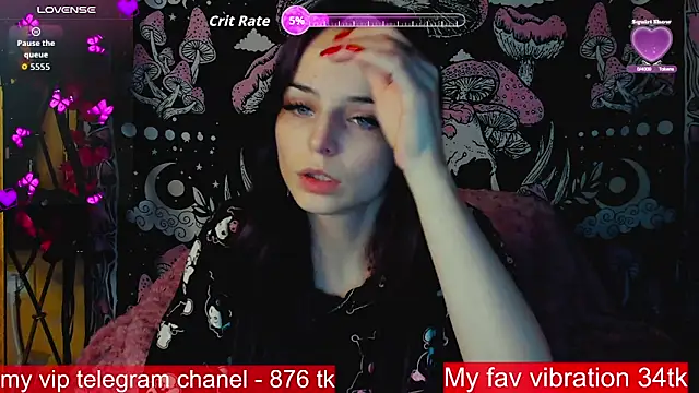 ArianaLight online show from 10/25/25, 07:08