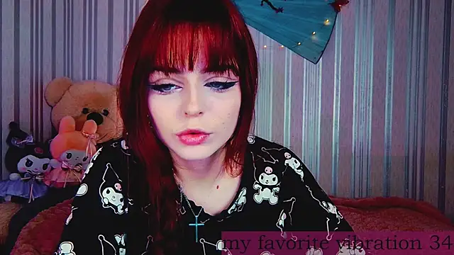 Snapshot of ArianaLight chatting on 06/26/26, 04:55 ArianaLight online show from 06/26/26, 04:55