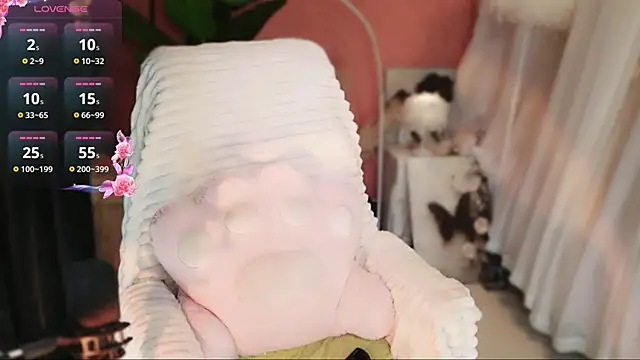 feifei1 L online show from 04/22/26, 08:06