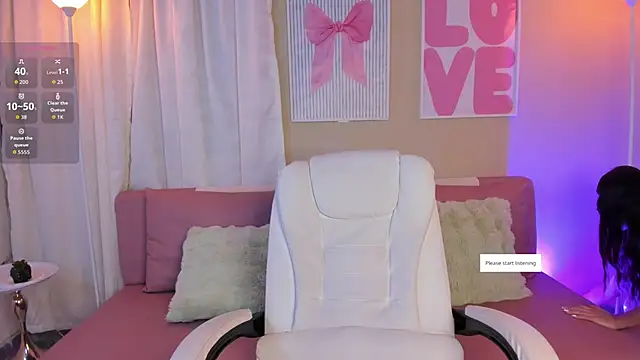 Snapshot of MarianaaDooll chatting on 12/02/25, 12:10 MarianaaDooll online show from 12/02/25, 12:10