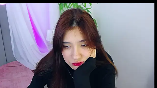 ArielLoove online show from 11/15/25, 08:22