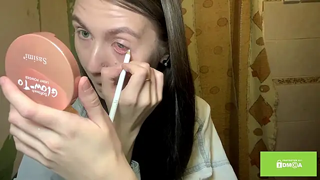 ArianeBhayani online show from 11/15/25, 09:21