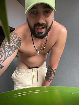 Sedutor69- online show from 10/26/25, 06:25