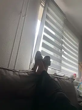 xeniaHamburgh online show from 10/16/25, 12:28