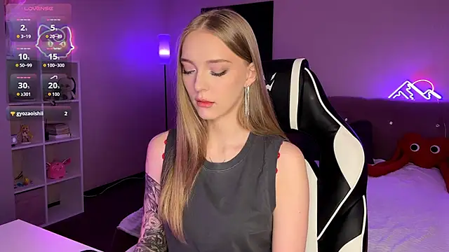 EvaPeace online show from 04/19/26, 01:10