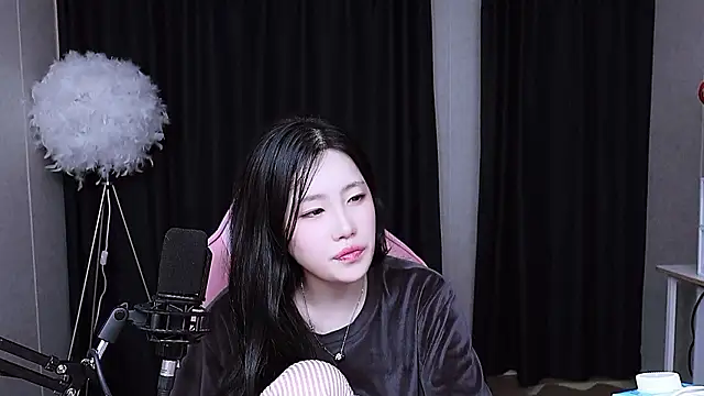 MISA 02 online show from 11/03/25, 12:50