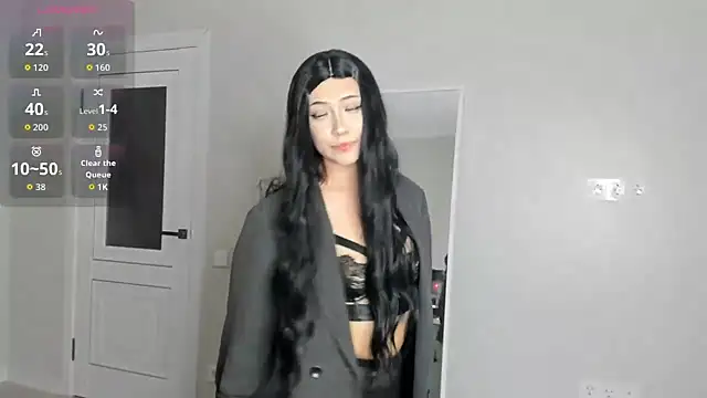 Snapshot of bae_lyn chatting on 10/22/25, 01:22 bae lyn online show from 10/22/25, 01:22