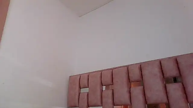 abby moss 2 online show from 01/18/26, 05:06