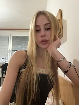 JudithCarly online show from 11/05/25, 10:21