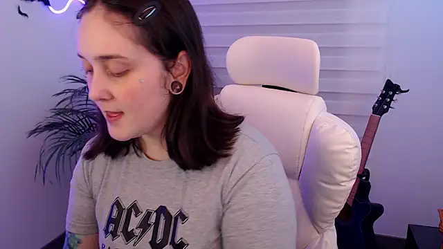 Fallenag666 online show from 12/04/25, 04:55